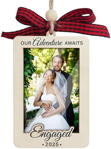 2025 Engagement Photo Frame Ornament With Plastic Cover