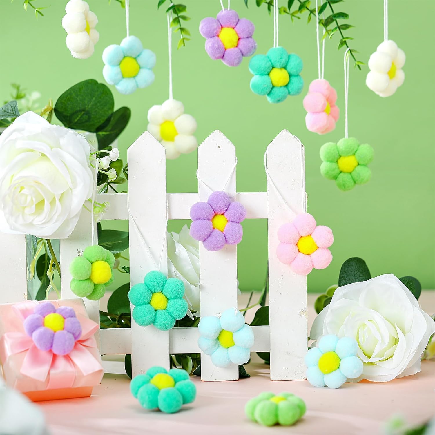 18 Pcs Spring Tree Felt Daisy Hanging Decor