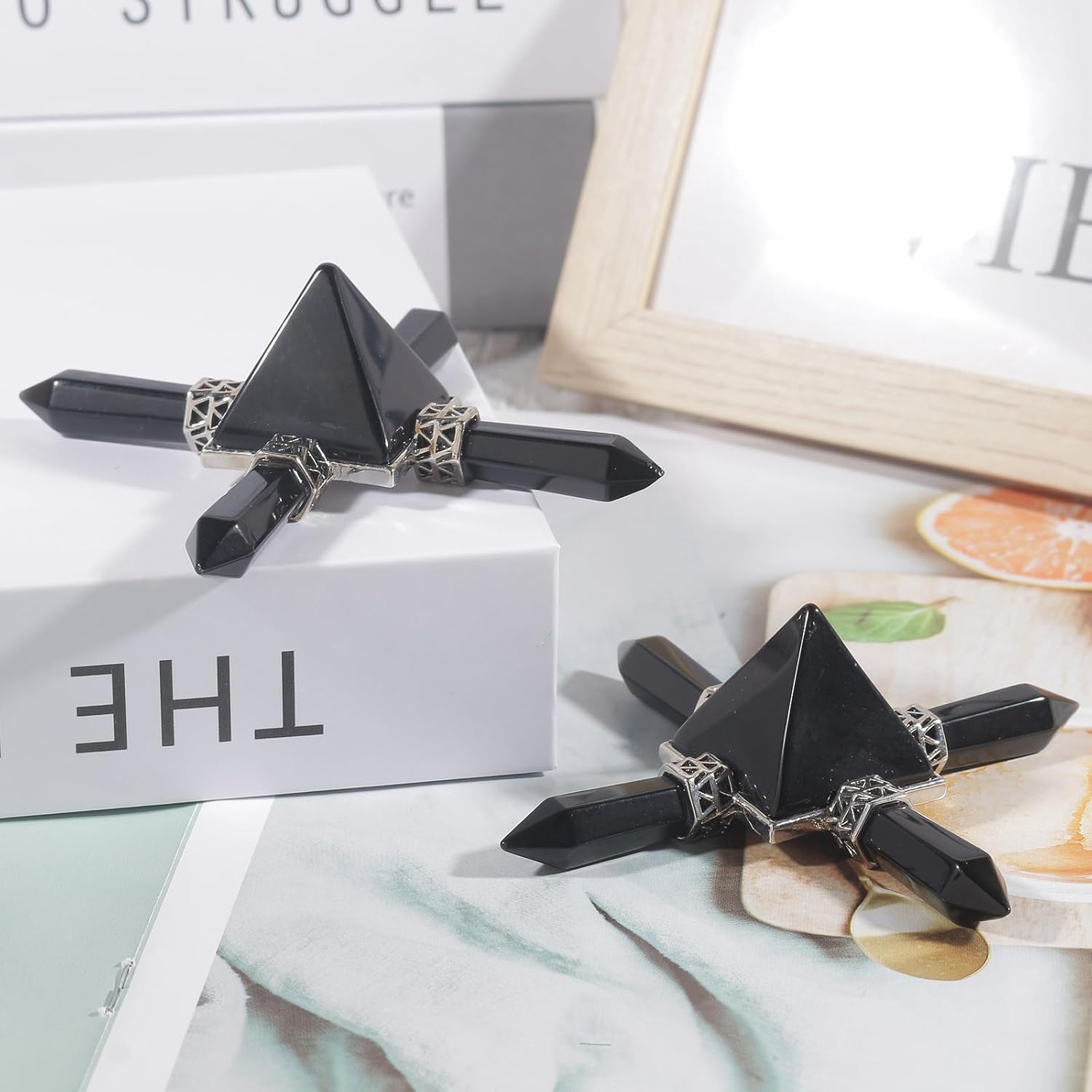 Loveliome Black Agate Pyramid Energy Generator