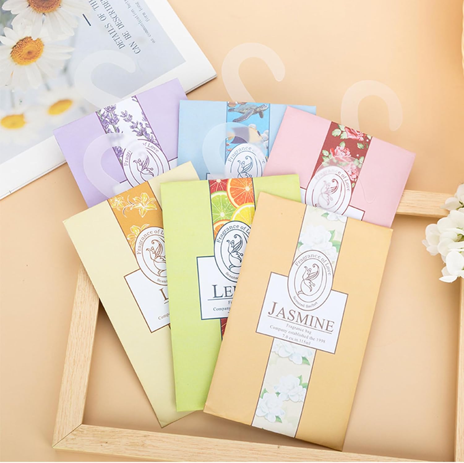 Wardrobe Fresheners with 6 Natural Scents and Hanging Hooks