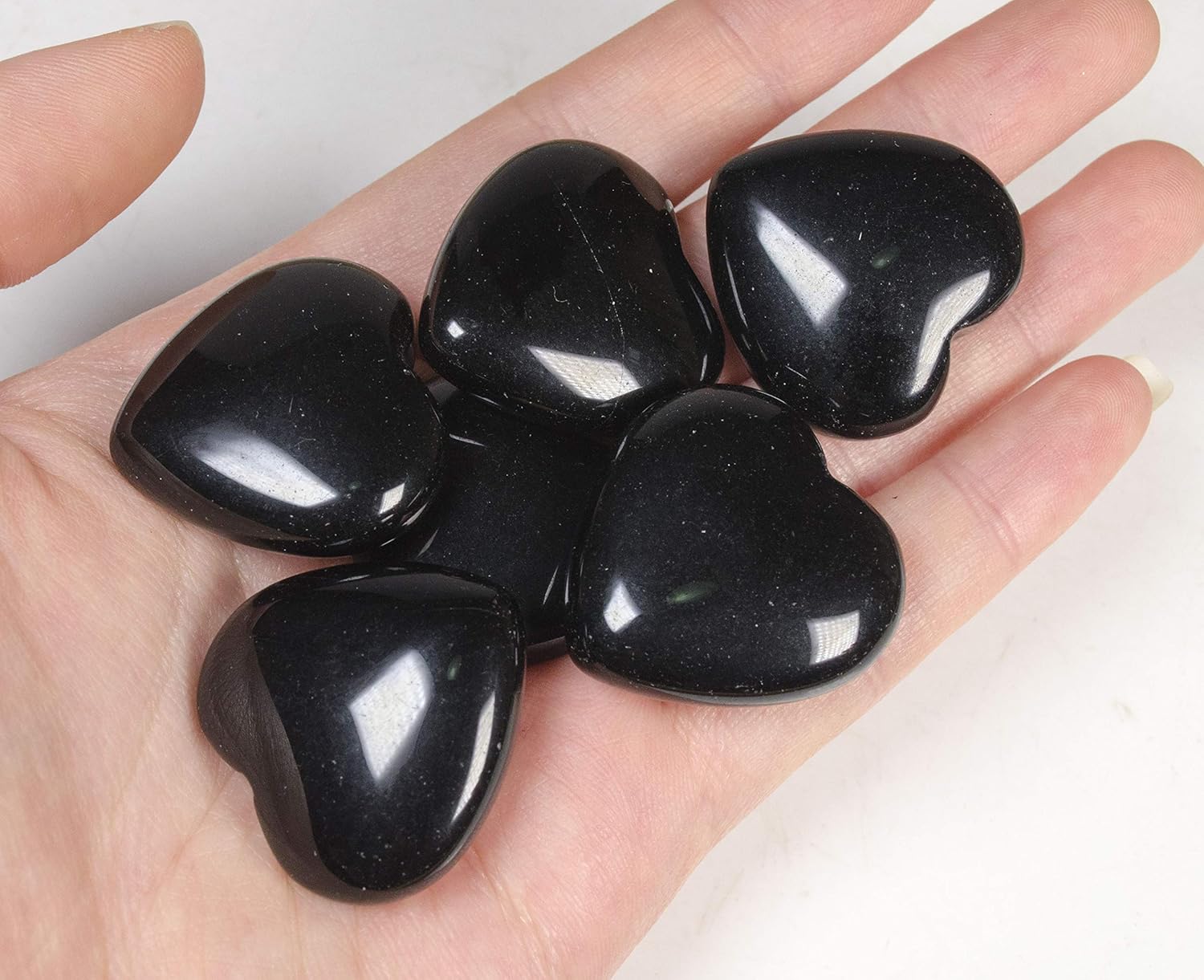 30mm Natural Crystal Quartz Heart Shaped Palm Stone for Chakra Balancing